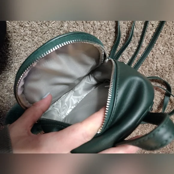 Universal Studios Harry Potter Slytherin Mini Backpack - Picture 12 of 13